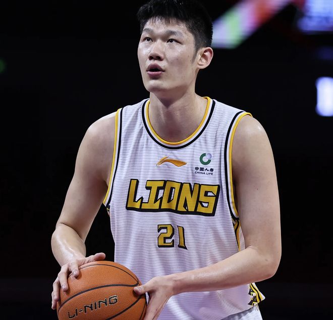 CBA常规赛冲刺阶段走向成谜;尼斯临场应变;气氛紧张;心理建设被强调的简单介绍 CBA常规赛冲刺阶段走向成谜;尼斯临场应变;气氛紧张;心理建设被强调的简单介绍